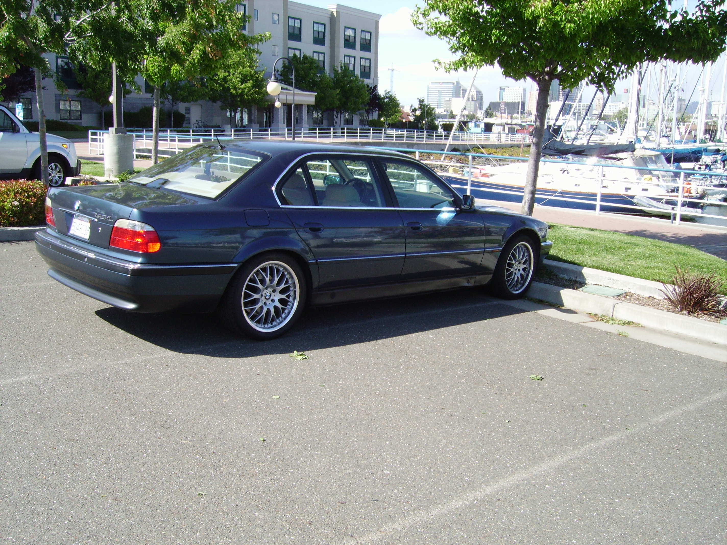 BMW E38 7er, die Bond-7er der 90er