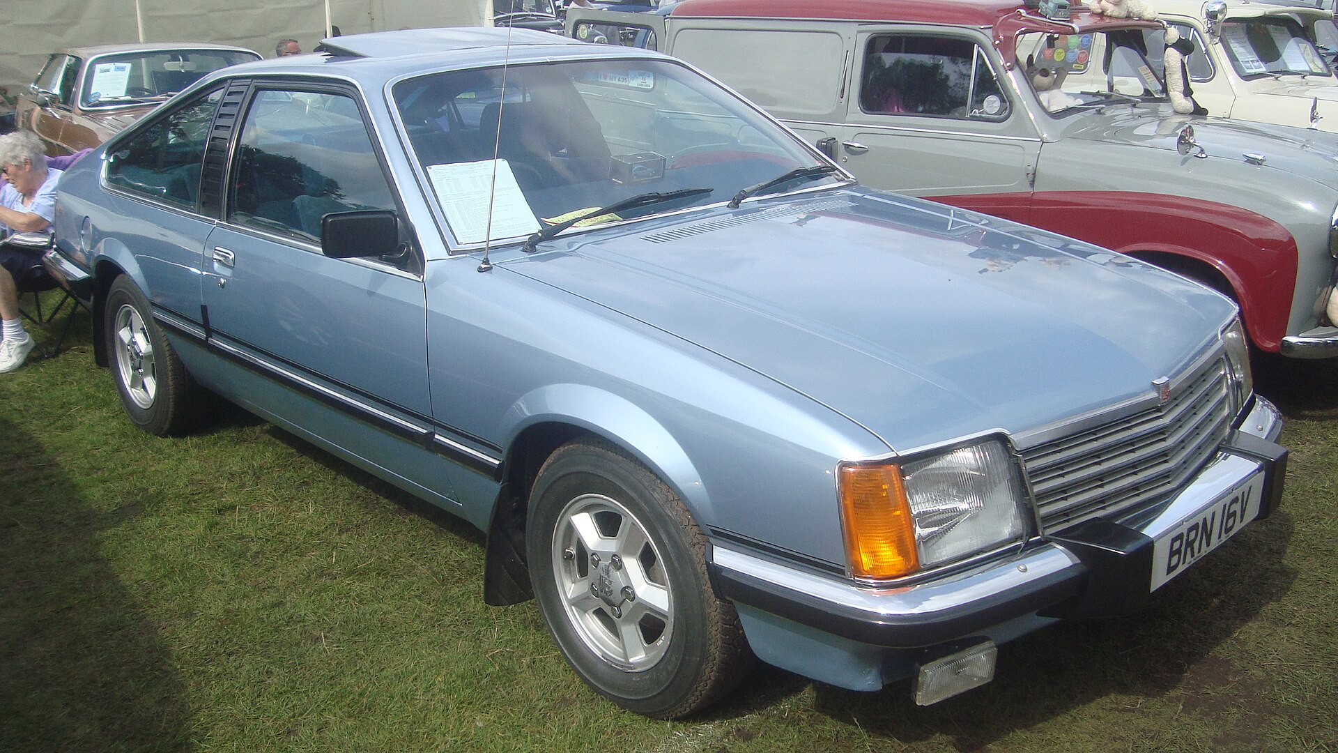 Opel Senator B in Silbermetallic, Seitenansicht