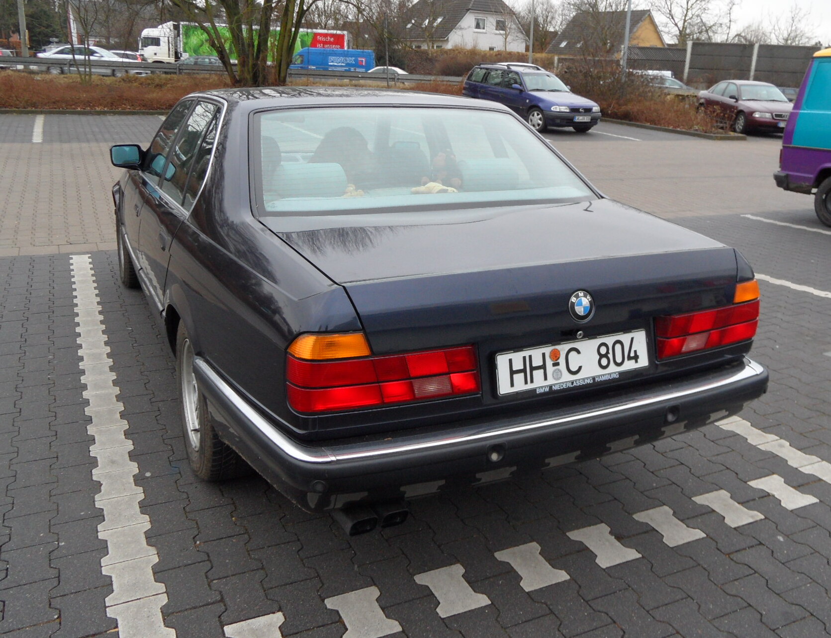 BMW E32 750iL V12, BMW Klassiker