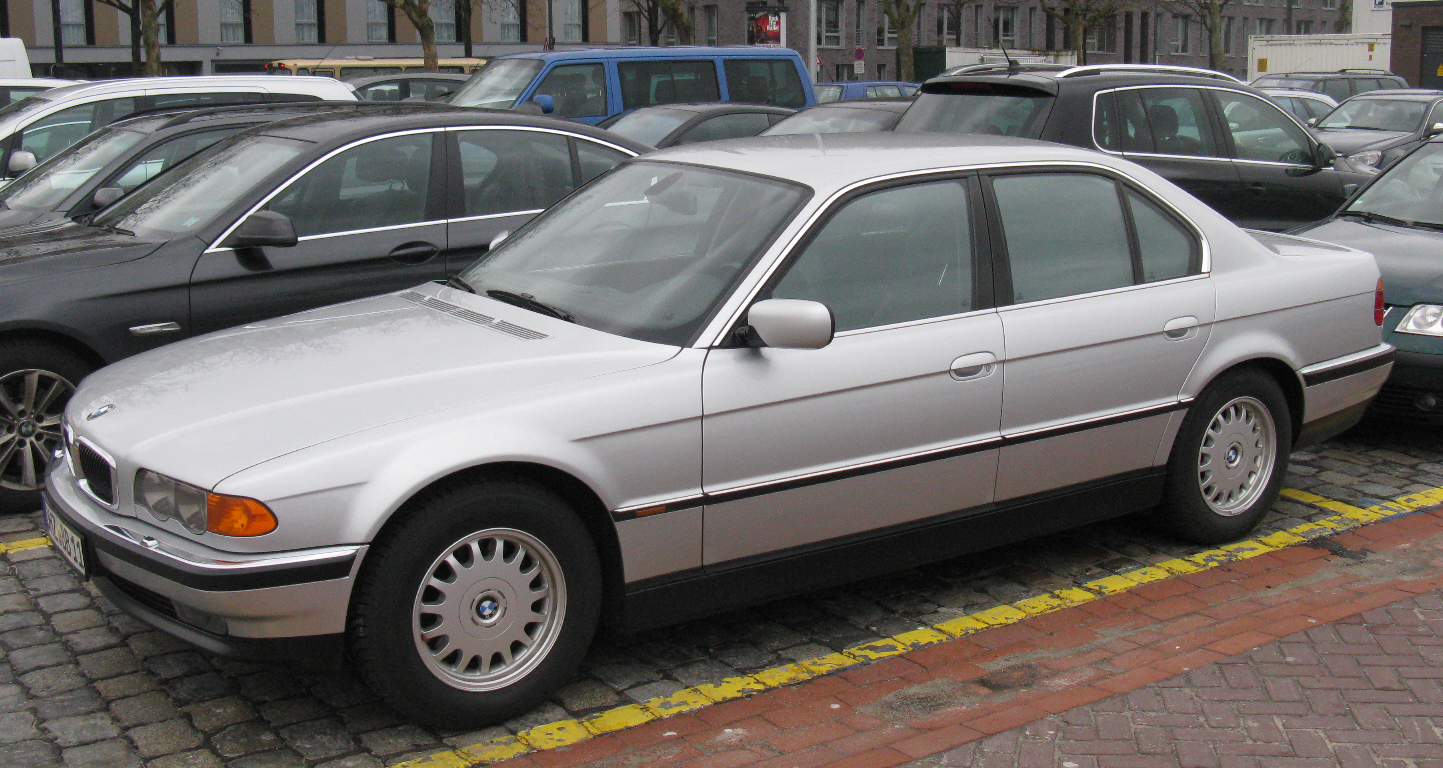 BMW E38 7er, BMW Klassiker
