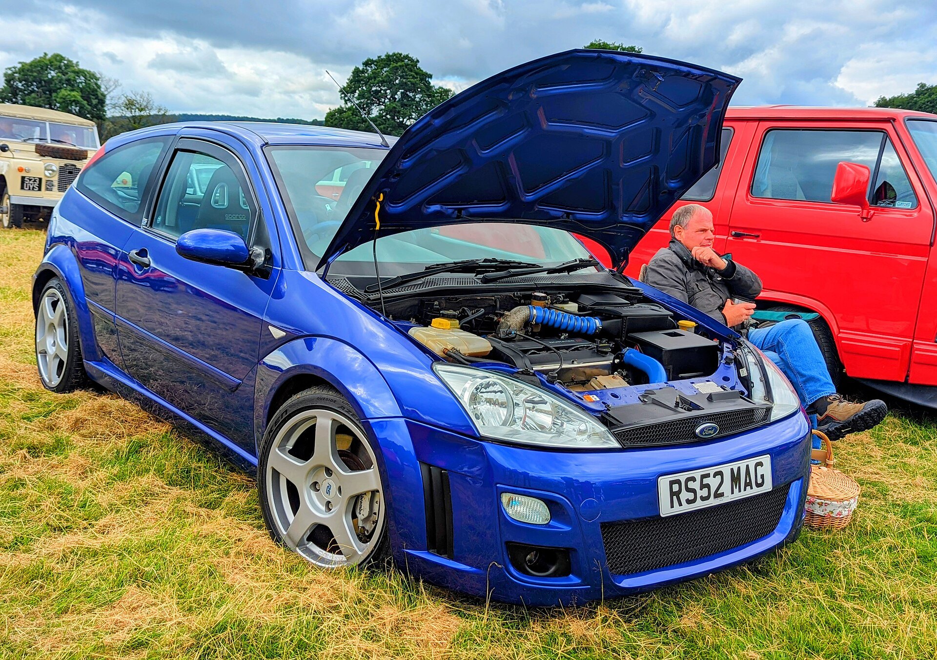 Ford Focus RS Mk1 in Imperial Blue