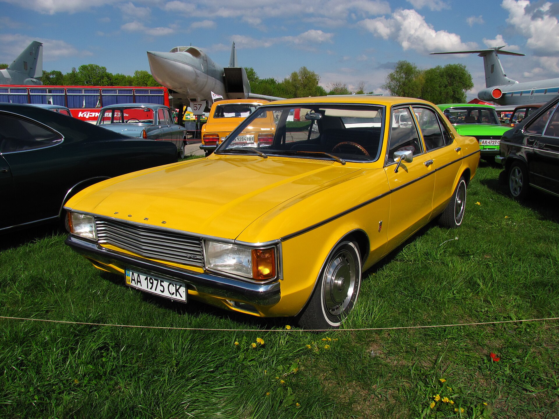 Ford Granada Mk2 Limousine in klassischer Aufnahme