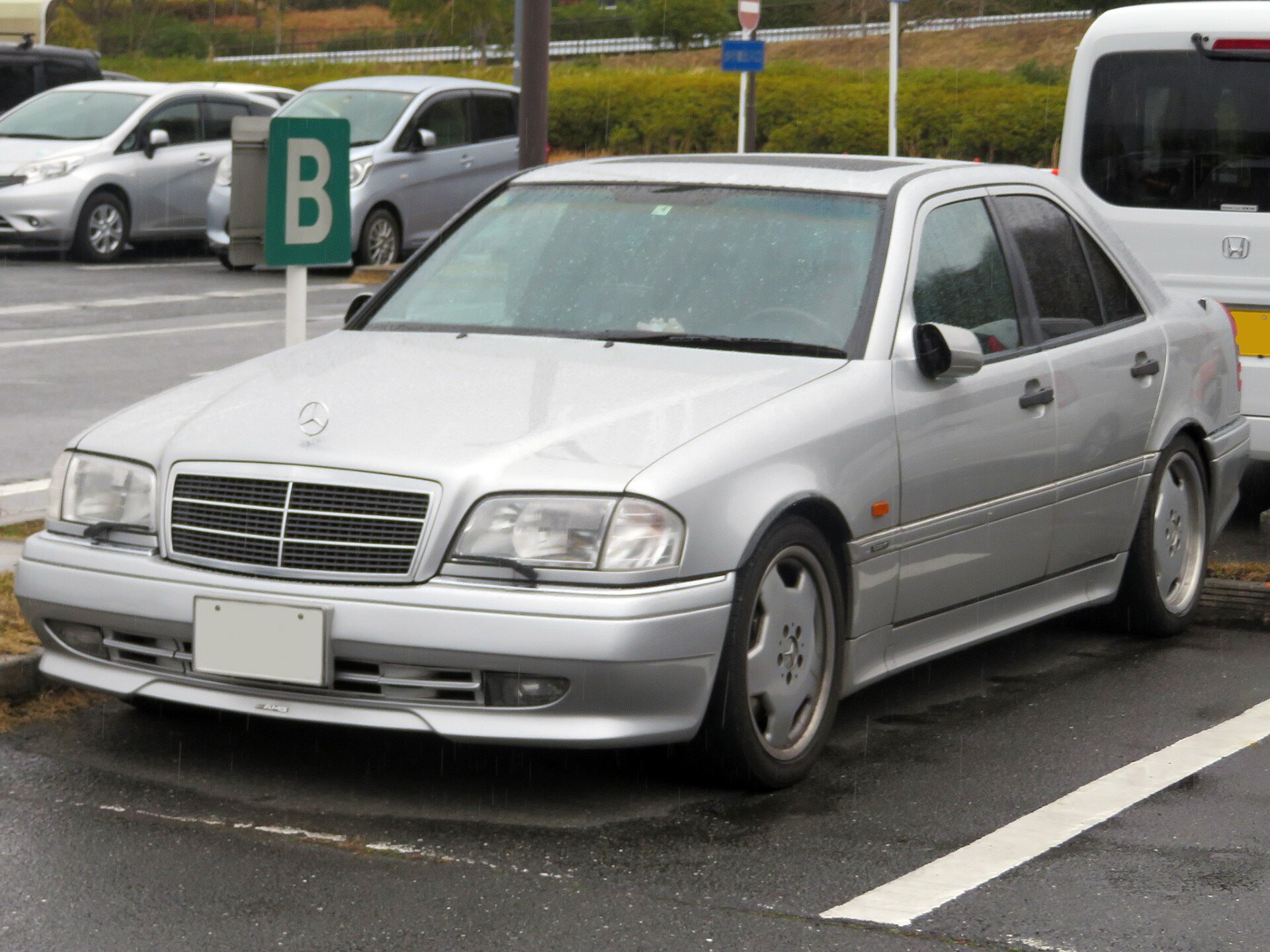 Mercedes-Benz C-Klasse W202 Limousine