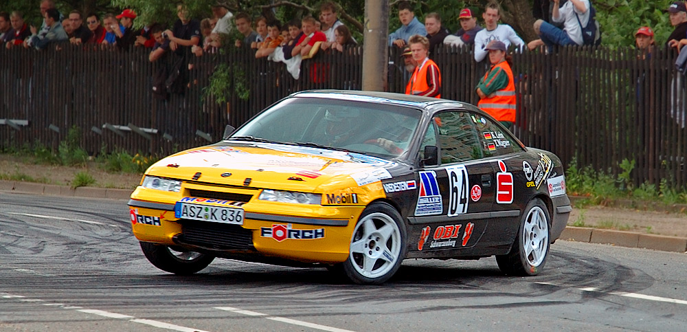 Opel Calibra Turbo 4x4, DTM-Homologations-Coupé