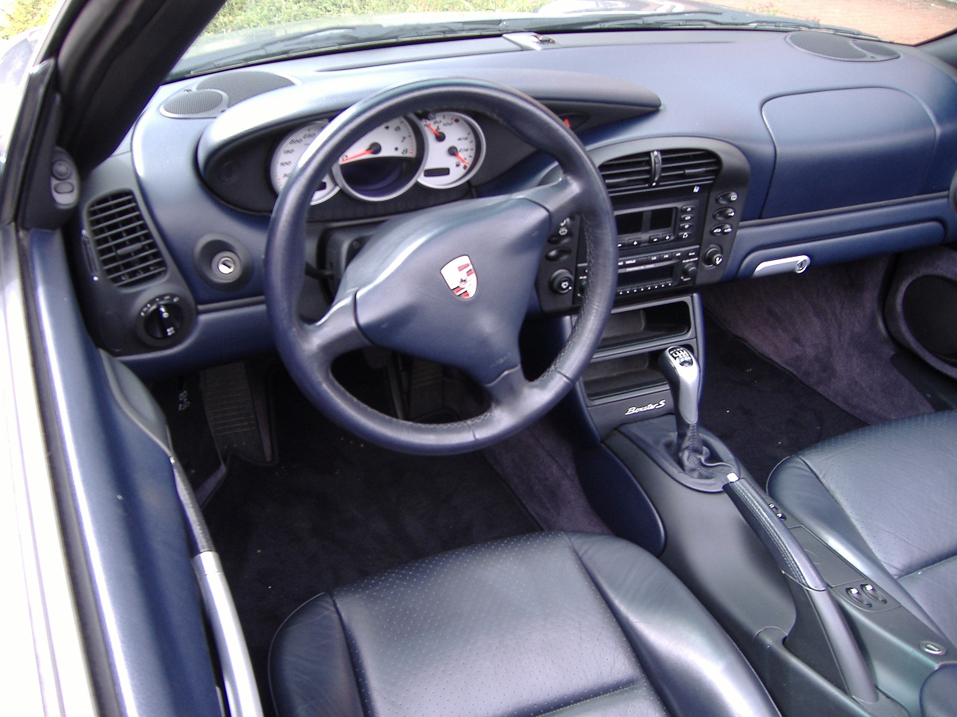 Porsche Boxster (986), Mittelmotor-Roadster der späten 90er