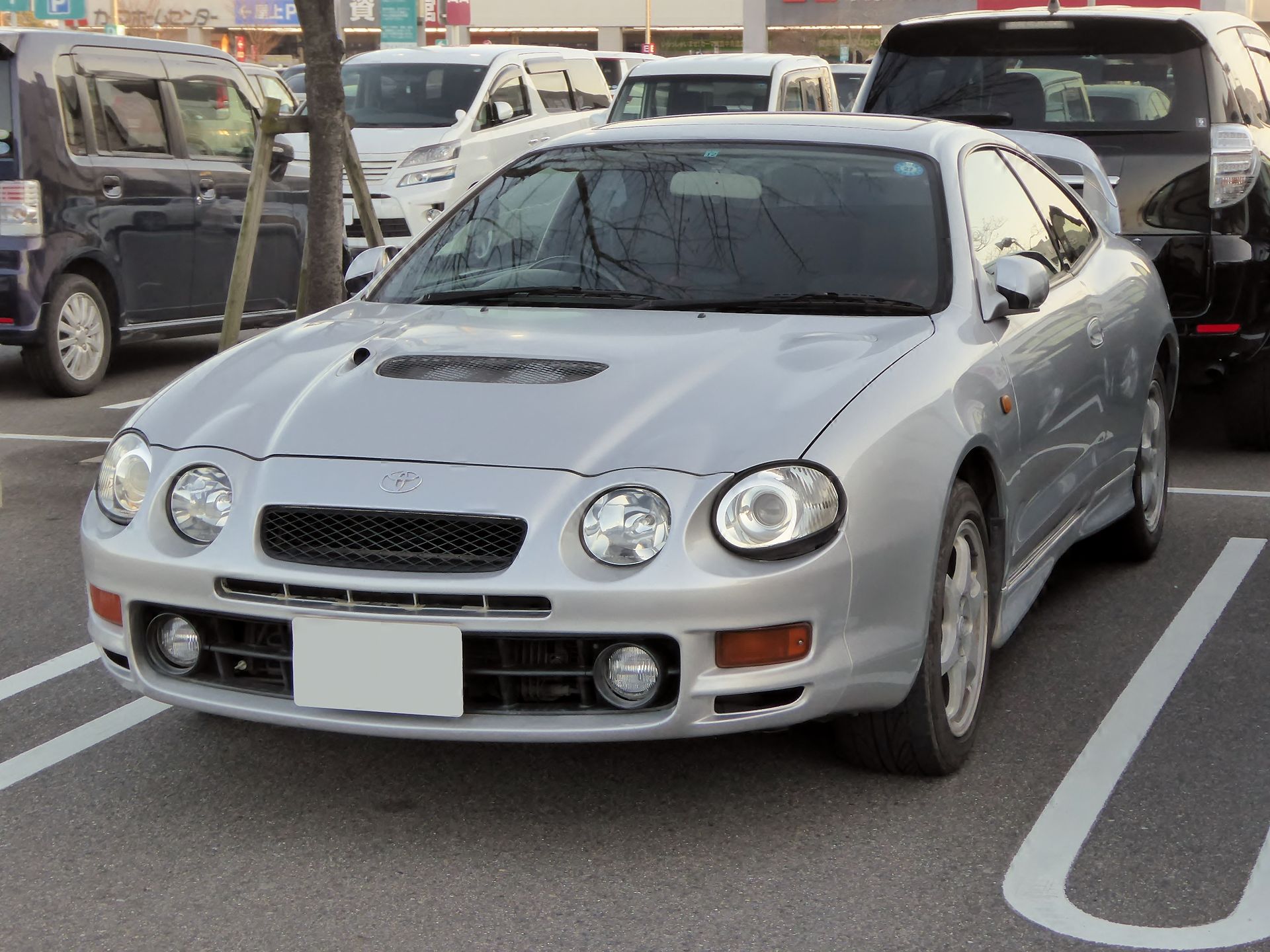 Toyota Celica GT-Four ST205 in Silber, Frontansicht